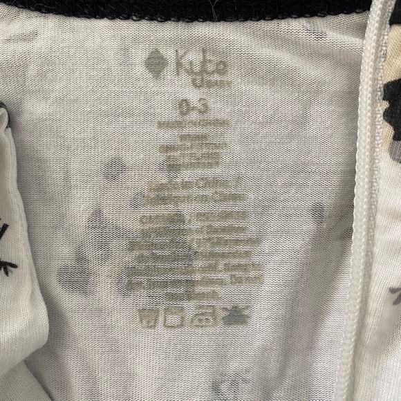 Kyte Baby zippered romper - Picture 2 of 2